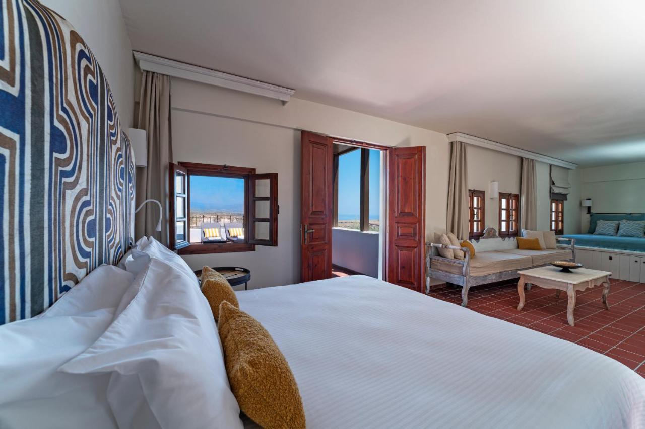 Maris Lindos Suites & Apartments エクステリア 写真