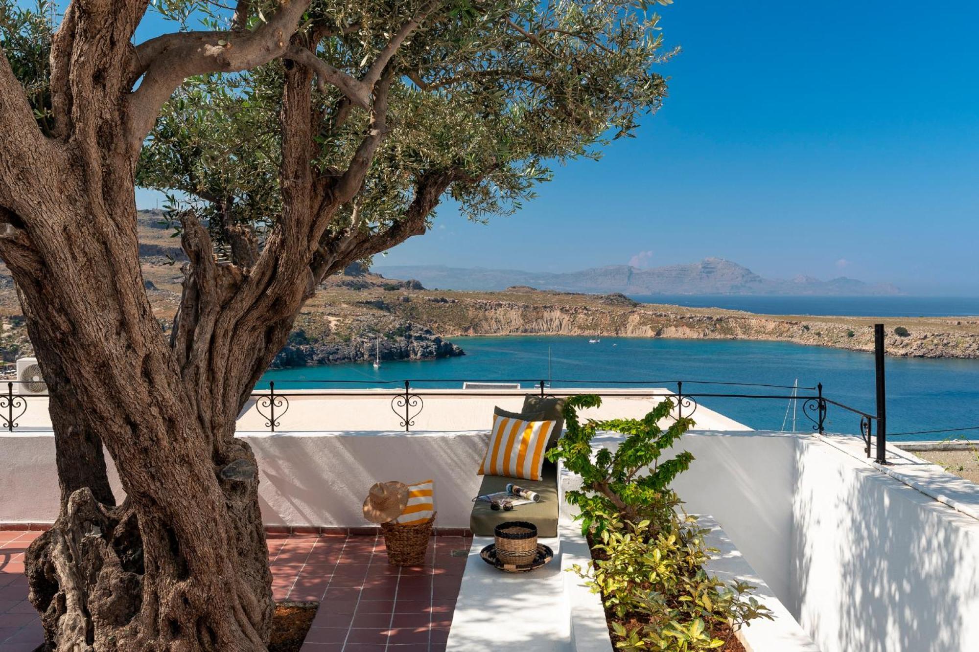 Maris Lindos Suites & Apartments エクステリア 写真