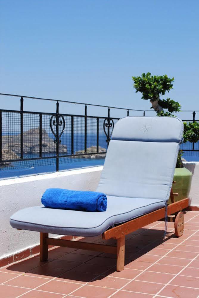 Maris Lindos Suites & Apartments エクステリア 写真